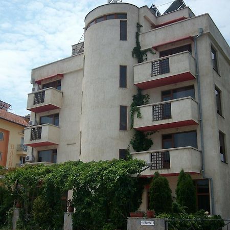 Hotel Neven Primorsko Esterno foto