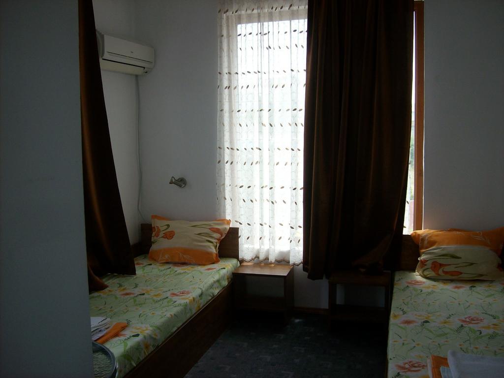 Hotel Neven Primorsko Camera foto